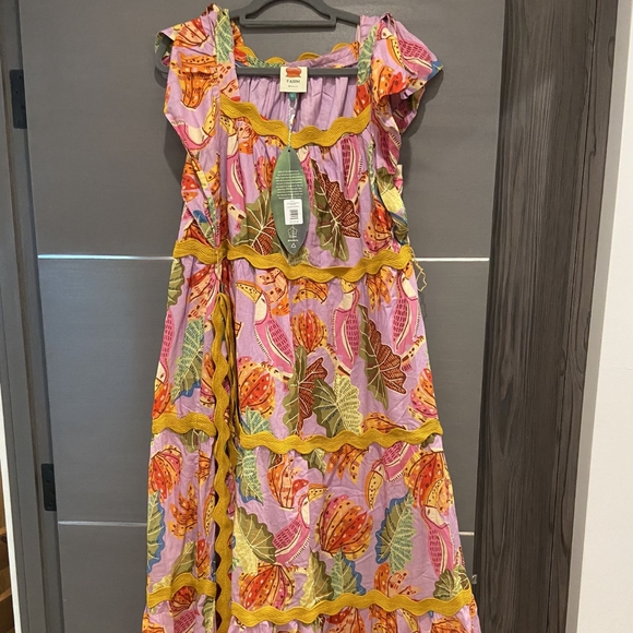 NEW Lilac beaks And Bananas Maxi Dress - Picture 1 of 1